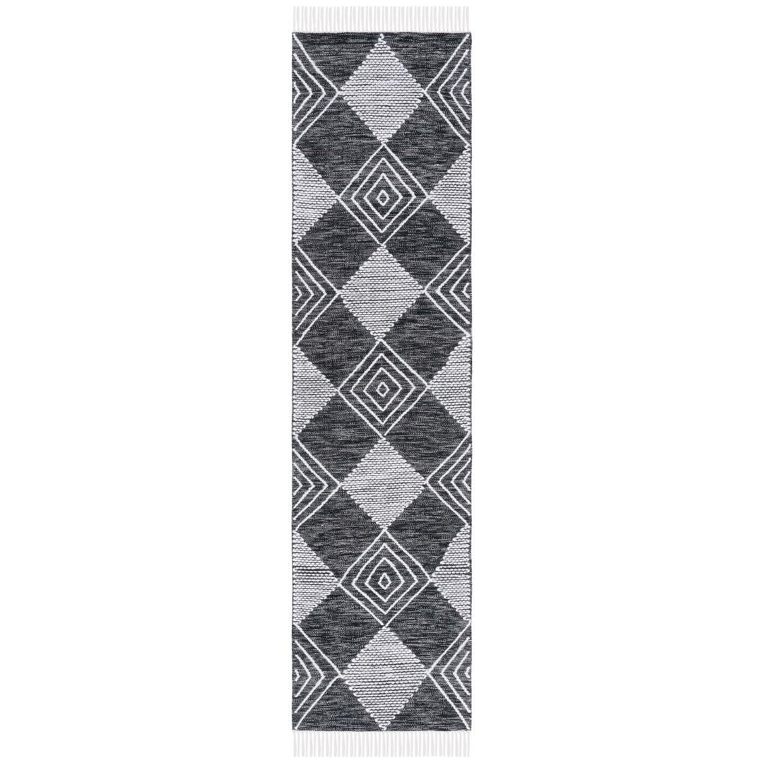 Safavieh KLM306Z Kilim Black / Ivory Image 1