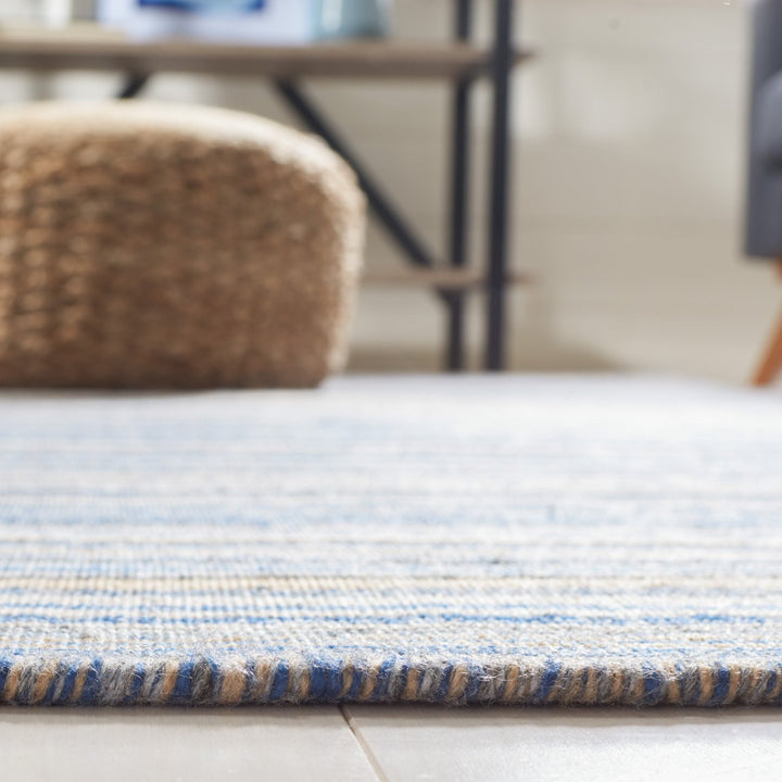 Safavieh KLM313M Kilim Blue / Yellow Image 4