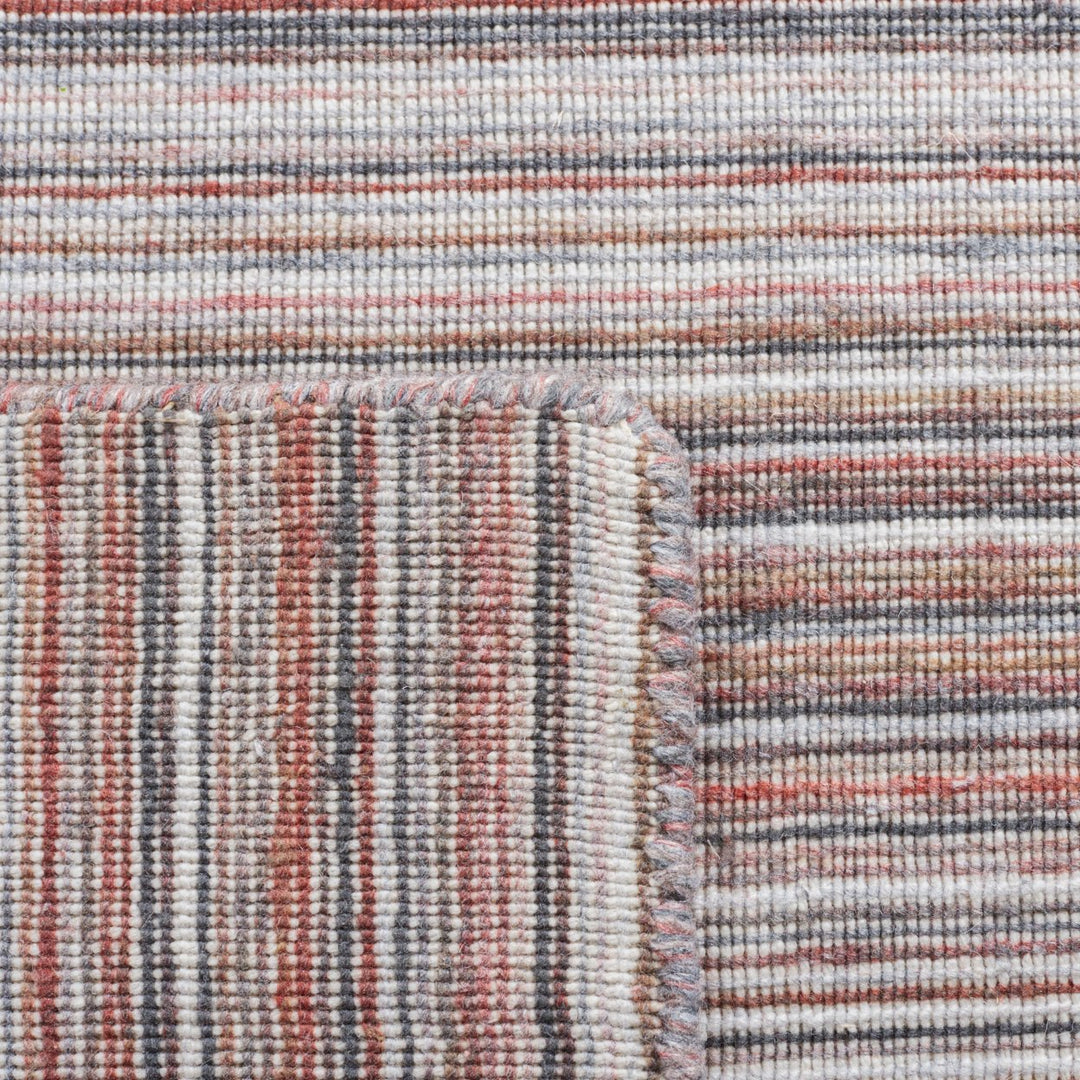 Safavieh KLM313Q Kilim Red / Grey Image 7