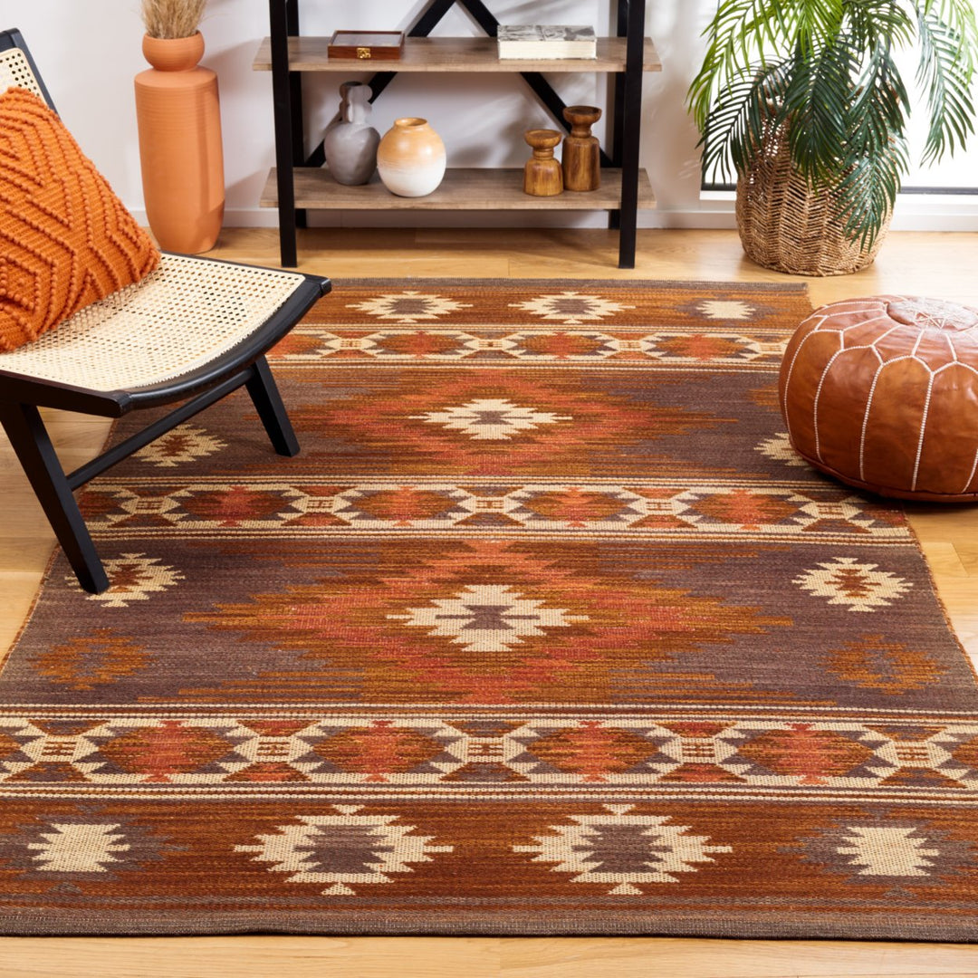 Safavieh KLM331T Kilim Brown / Dark Grey Image 1