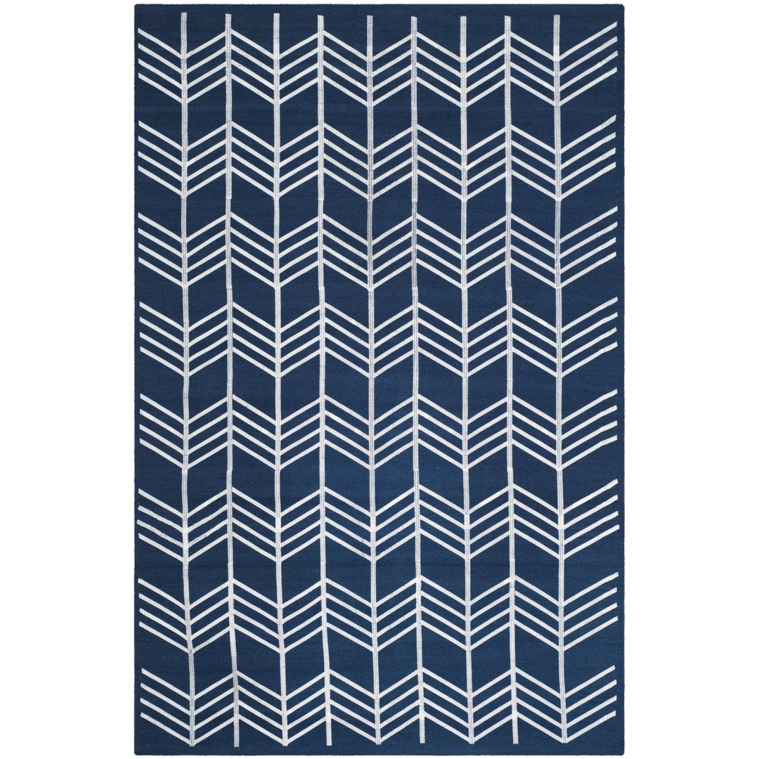 Safavieh KLM624B Kilim Navy Image 1