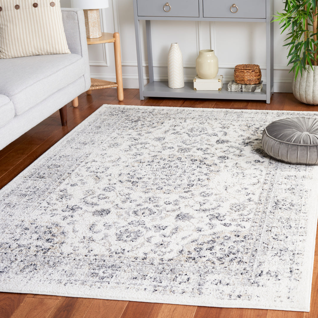 Safavieh LAY106A Layla Ivory / Grey Image 1