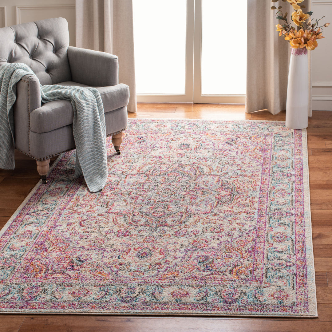 Safavieh MAD259B Madison 200 Beige / Fuchsia Image 1