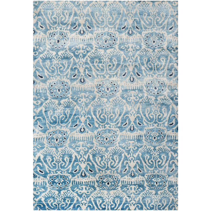 SAFAVIEH LUX129A Luxor Light Blue Image 1