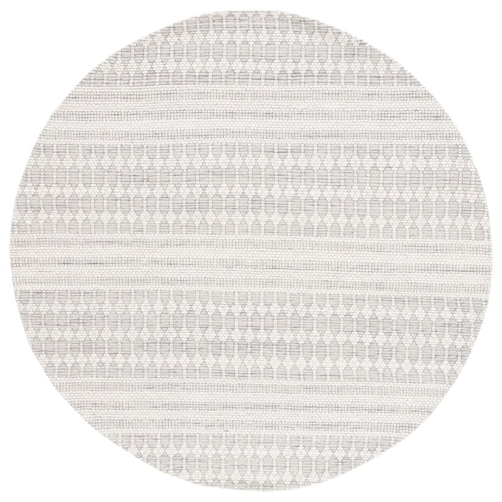 Safavieh MRB327F Marbella Grey / Ivory Image 9