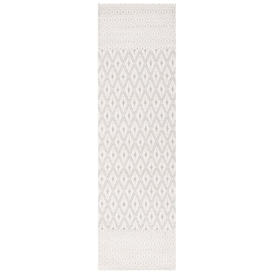 Safavieh MRB752A Marbella Ivory / Black Image 1