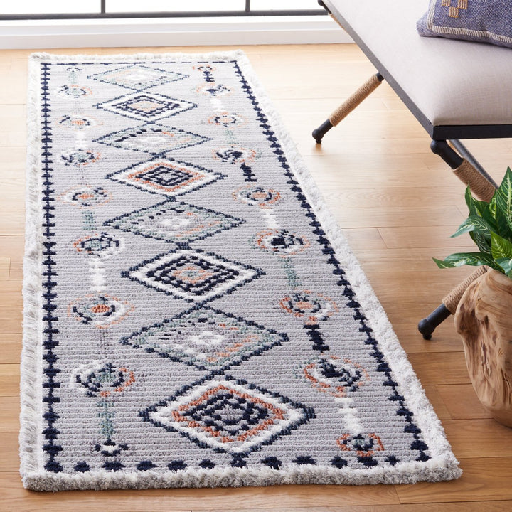 Safavieh MRK616F Marrakesh Grey / Blue Rust Image 9