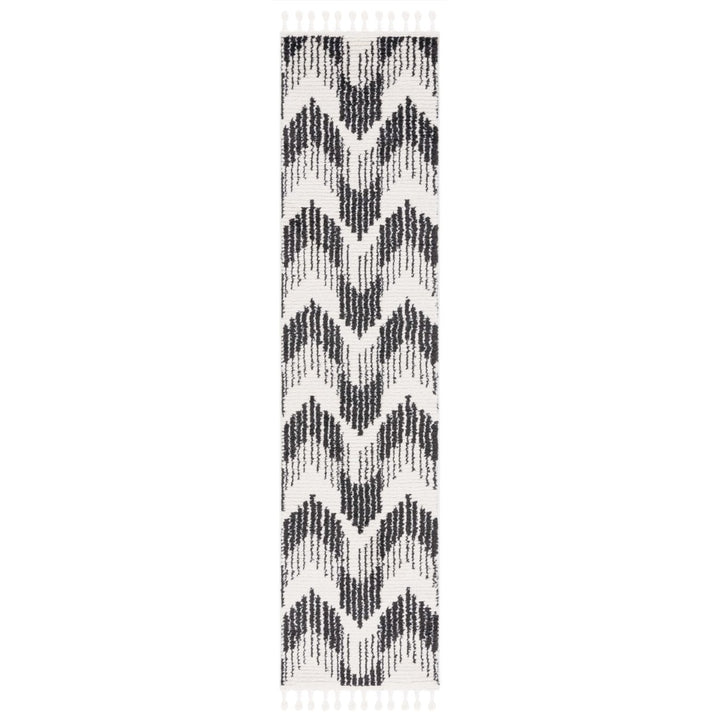 Safavieh MRT101A Moroccan Tassel Ivory / Black Image 9