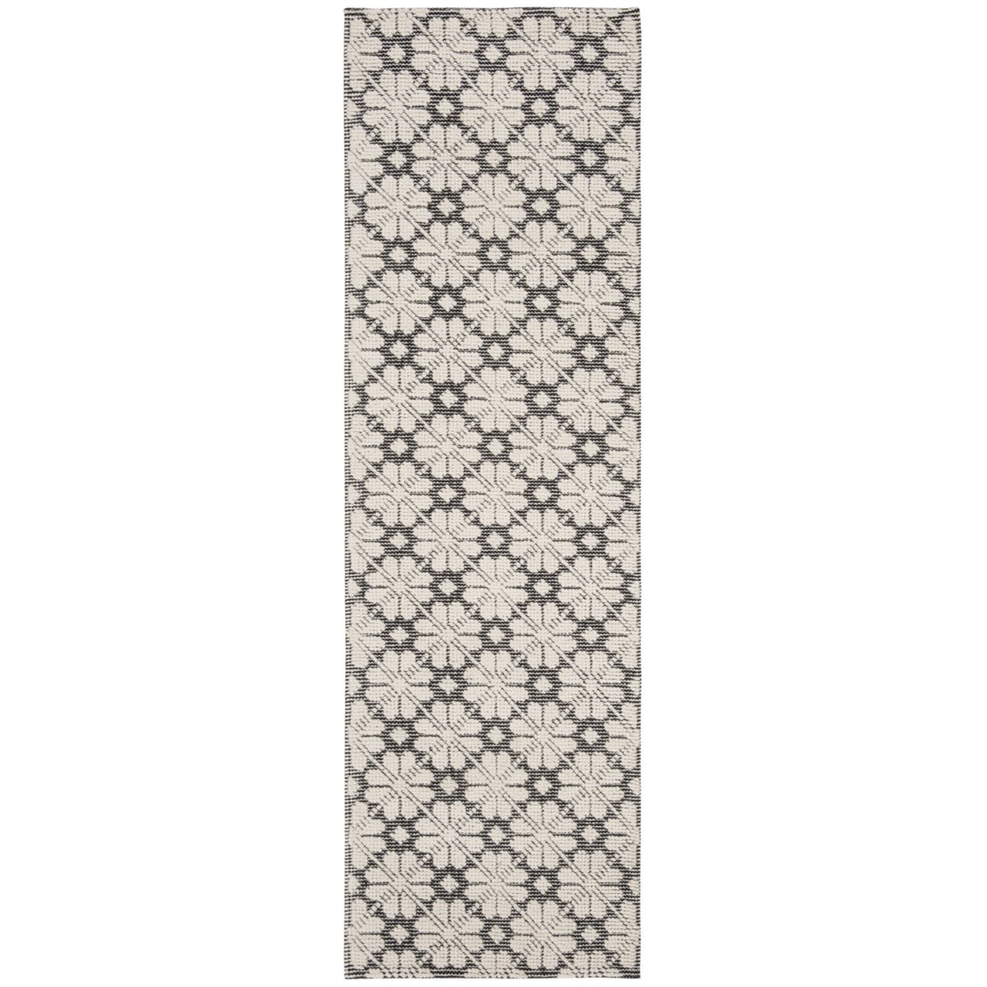 Safavieh MSR3503Z Martha Stewart Ivory / Black Image 11