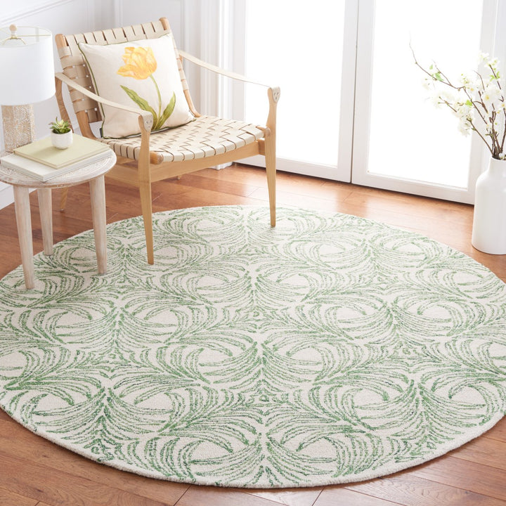 Safavieh MSR3528Y Martha Stewart 300 Ivory / Green Image 8