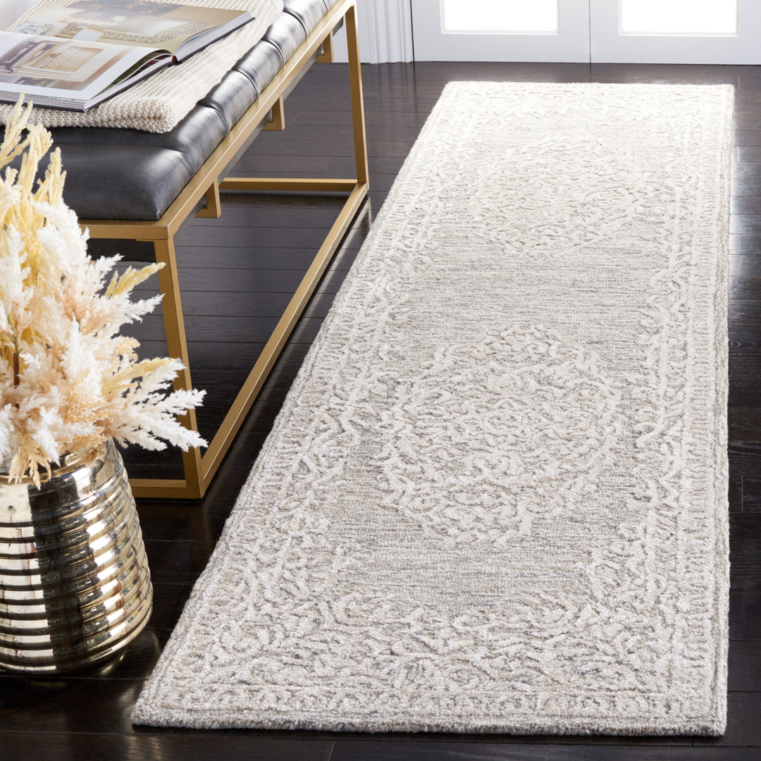 Safavieh PRE305F Precious Grey / Ivory Image 3