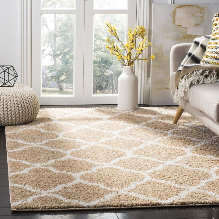 Safavieh SG168G  York Shag Beige / Ivory Image 1