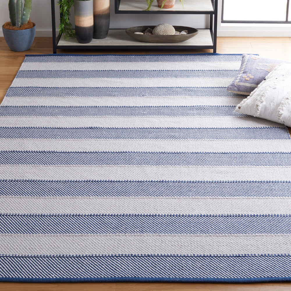 Safavieh STK803F Striped Kilim Grey / Blue Image 2