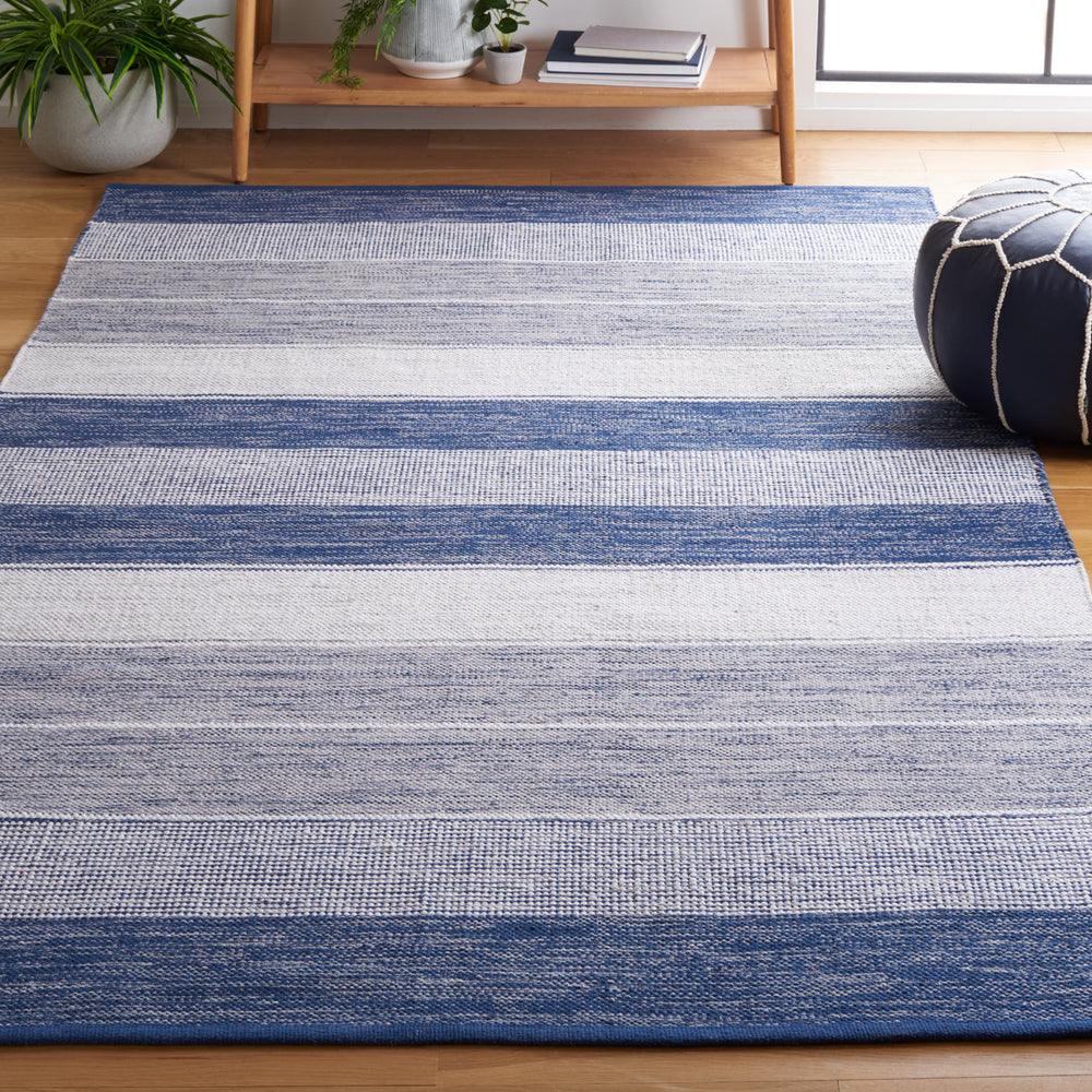 Safavieh STK804M Striped Kilim Grey / Blue Image 2