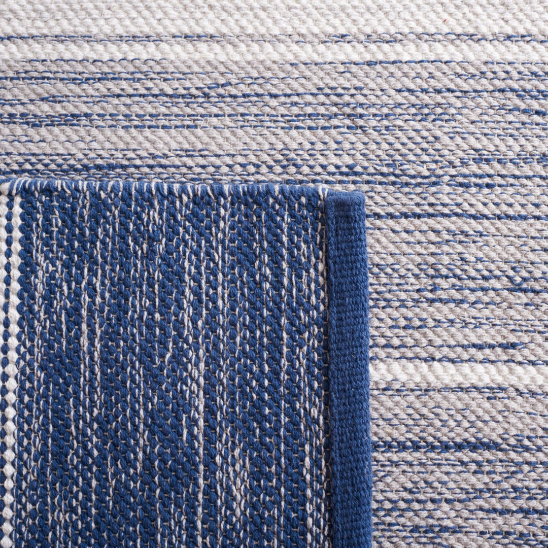 Safavieh STK804M Striped Kilim Grey / Blue Image 9