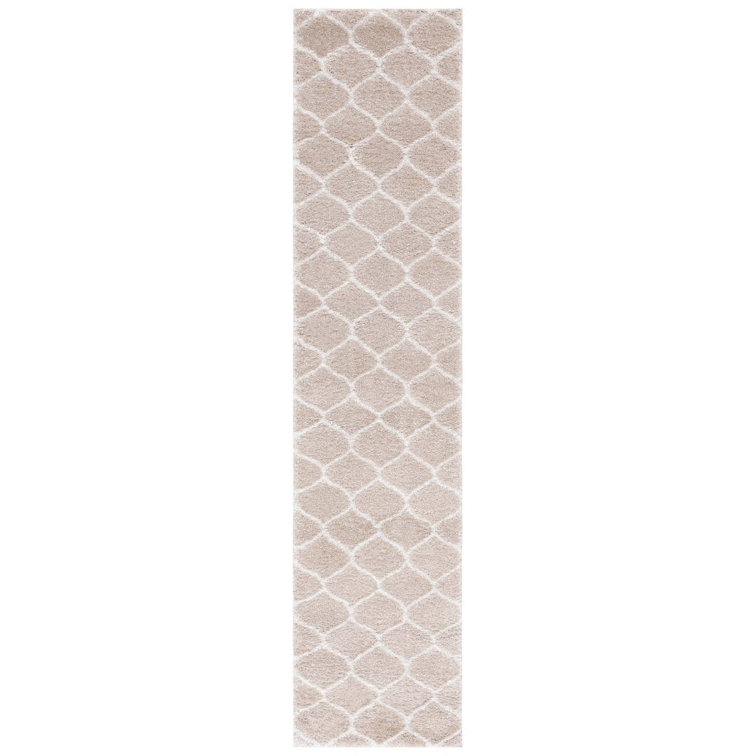 Safavieh THO677B Tahoe Shag Beige / White Image 1