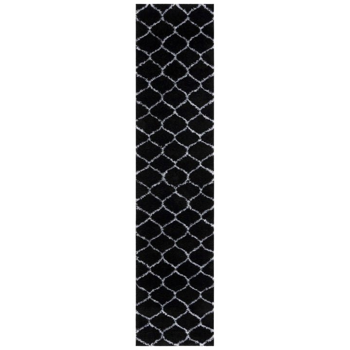 Safavieh THO677Z Tahoe Shag Black / White Image 9