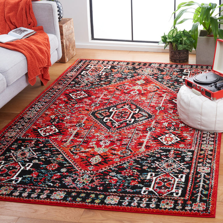 Safavieh VTH230P Vintage Hamadan Red / Black Image 1