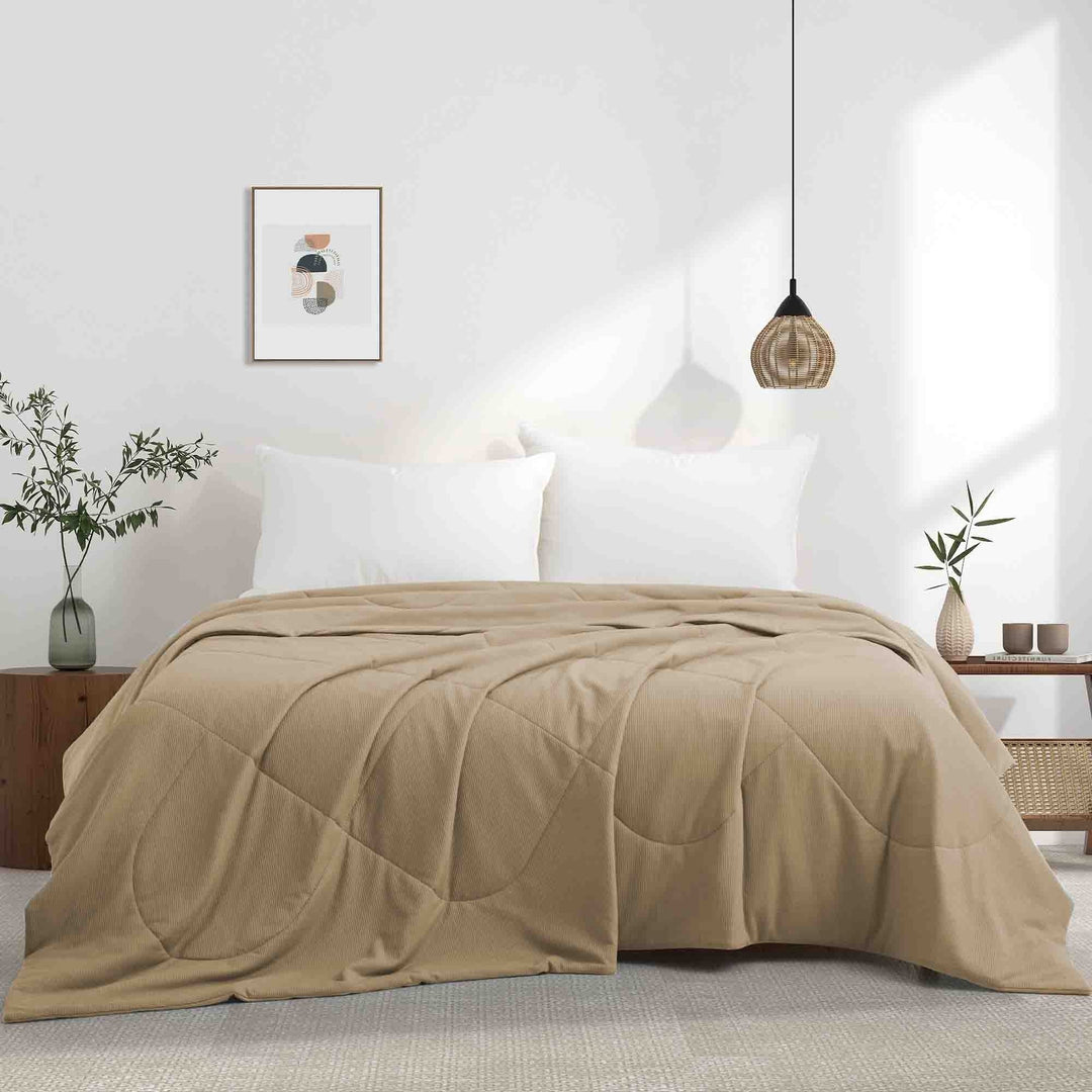 Reversible Silky Oversize Cooling Blanket with Waffle Design Bed Blanket Image 6