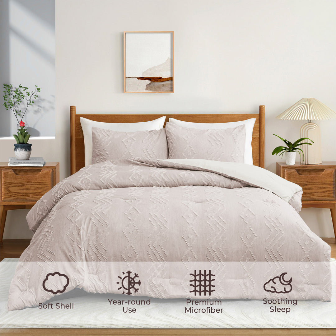 Soft Plush All Seasons Down Alternative Comforter Set with Shams Image 3
