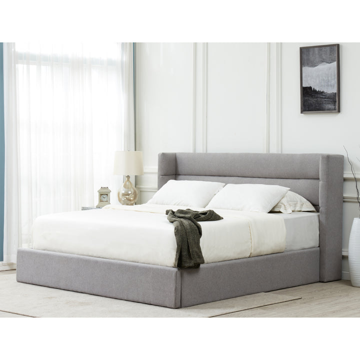 SAFAVIEH COUTURE OLIVIANNA LOW PROFILE BED Light Grey Image 1