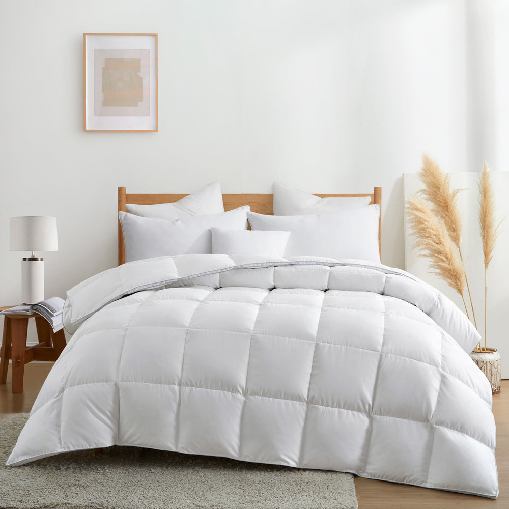 Luxurious Medium Weight White Goose Down Feathers Fiber Comforter, For All-Season Weather Image 2