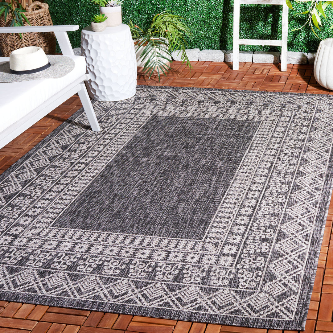 SAFAVIEH Outdoor CY8484-36621 Courtyard Black / Beige Rug Image 3