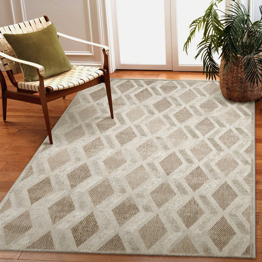 Liora Manne Napoli Diamonds Indoor Rug 100% Polypropylene Geometric 5x8 Natural Image 1