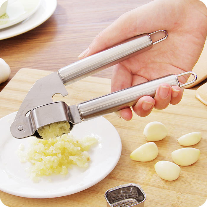 Stainless Steel Garlic Press Hand Presser Crusher Ginger Squeezer Slicer Masher Kitchen Tool Image 6