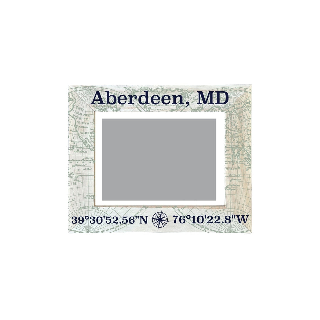 Aberdeen Maryland Souvenir Wooden Photo Frame Compass Coordinates Design Matted to 4 x 6" Image 1