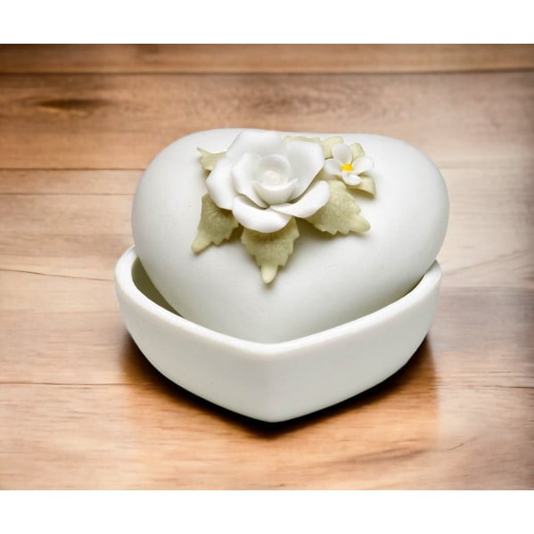 Kevins Gift Shoppe Small Ceramic Heart with Rose Flower Jewelry Box Image 2