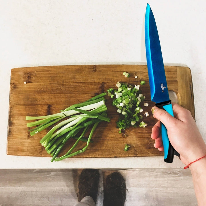 SiliSlick 5-Piece Kitchen Knife Set Blue Handle Non-Stick Blades Magnetic Rack Image 5