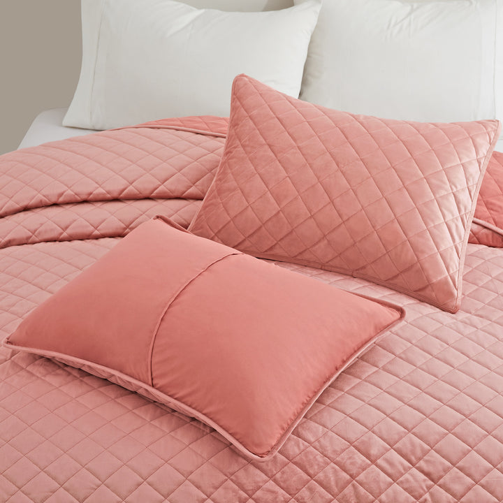 Luxurious Reversible Velvet Coverlet Set with Shams, Pink Image 6