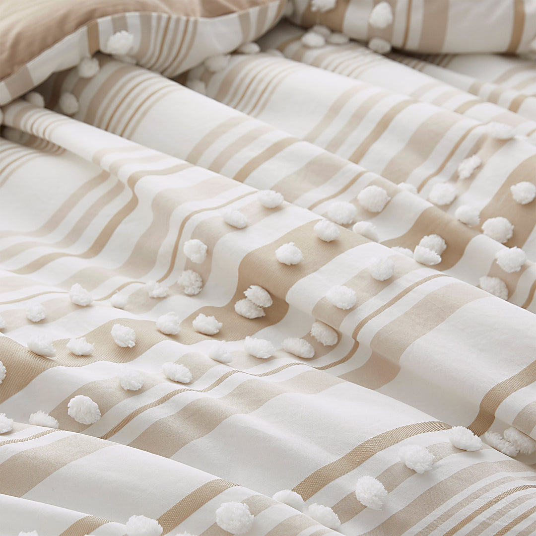 3 Piece Soft Microfiber Jacquard Pom Pom All Season Comforter Set with Matching Shams Image 5