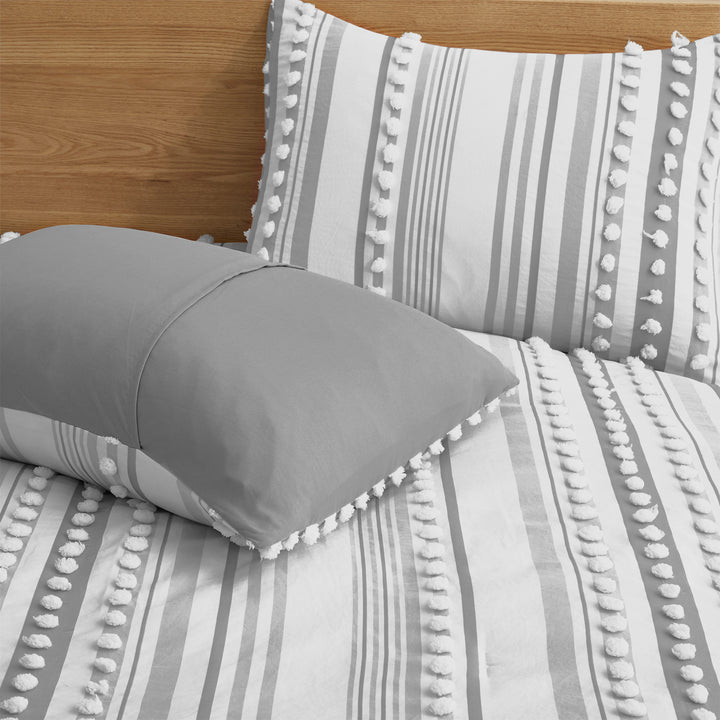 3 Piece Soft Microfiber Jacquard Pom Pom All Season Comforter Set with Matching Shams Image 10