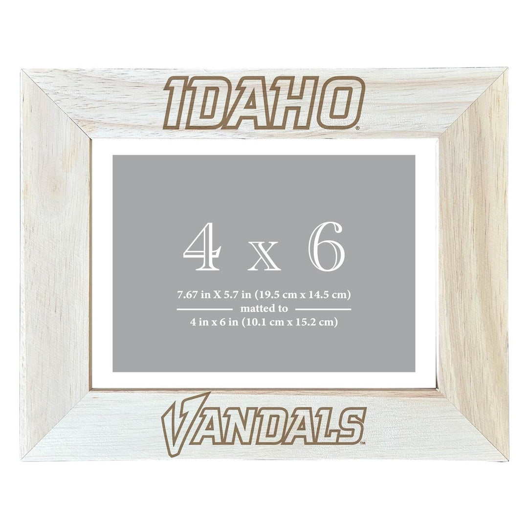 Idaho Vandals Wooden Photo Frame - Customizable 4 x 6 Inch - Elegant Matted Display for Memories Image 1