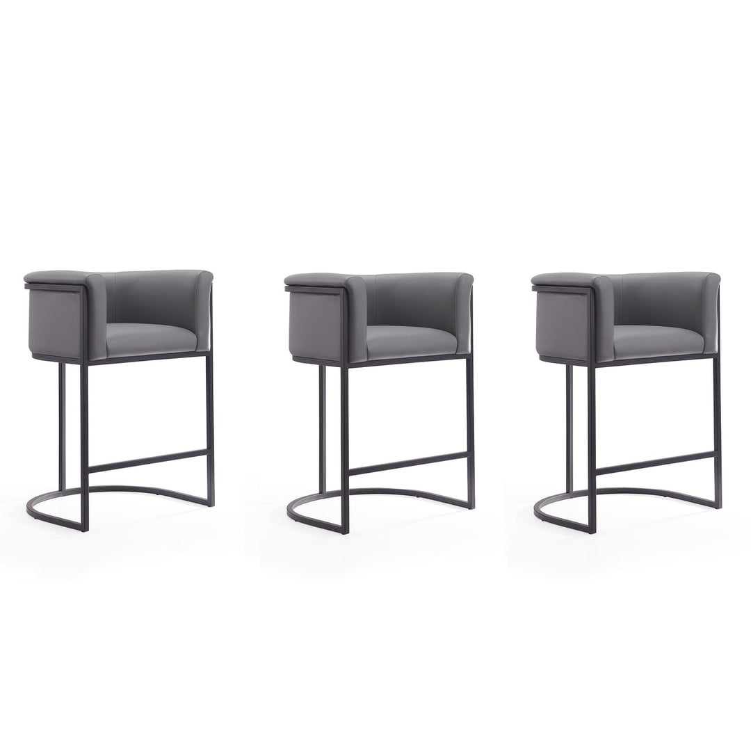 Cosmopolitan Cream Black Metal Counter Height Bar Stool Set of 3 33.8 in Image 5