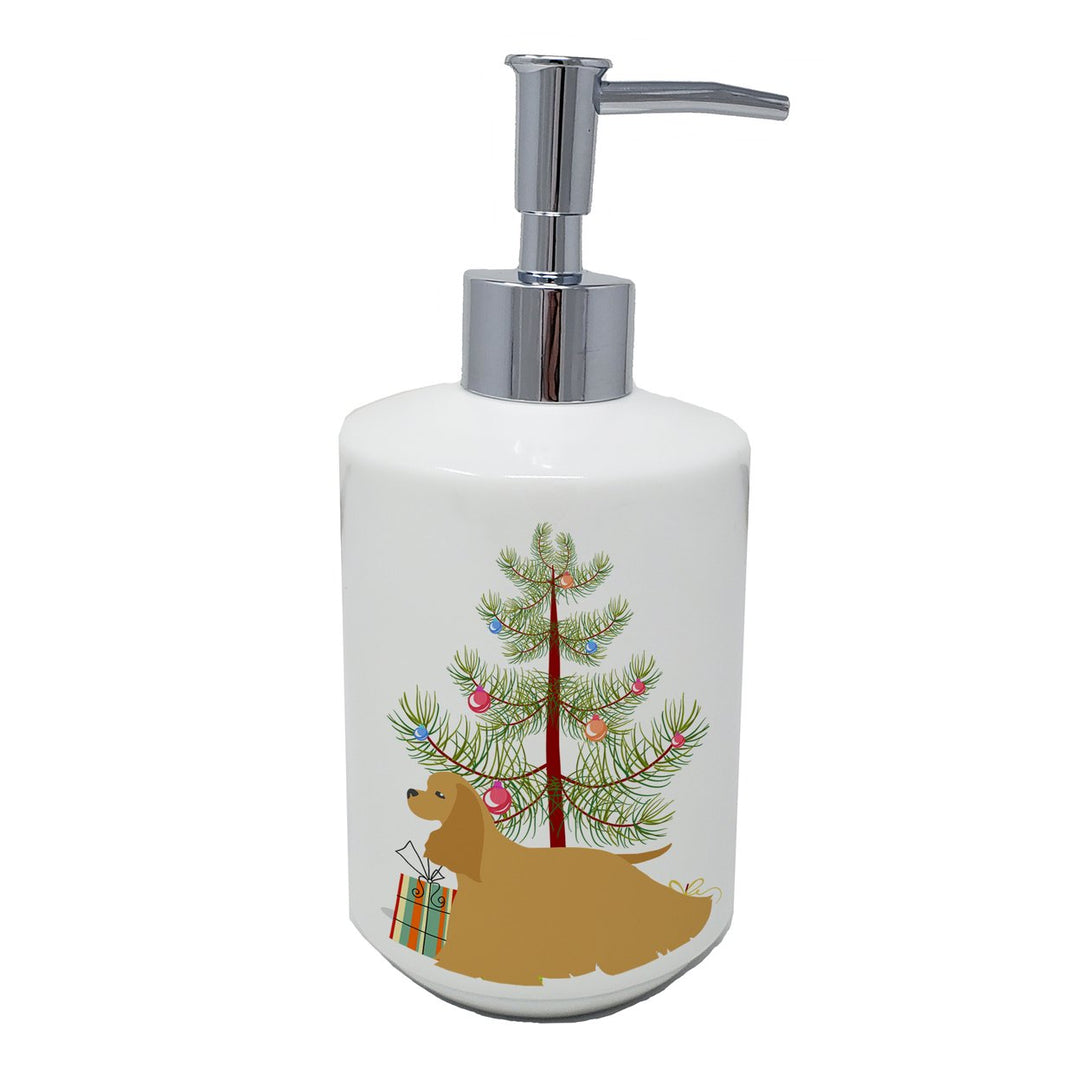 Cocker Spaniel Merry Christmas Tree Ceramic Soap Dispenser Image 1