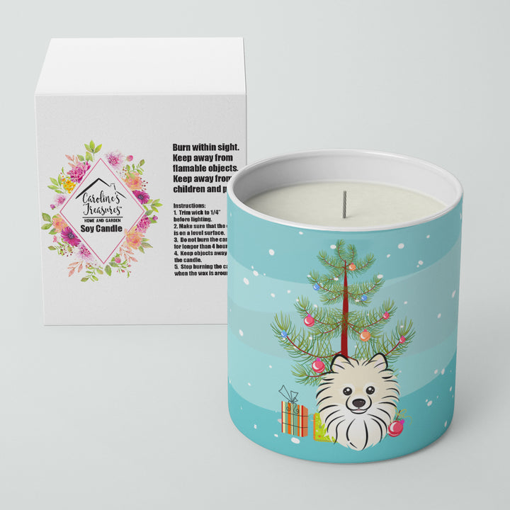 Christmas Tree and Pomeranian 10 oz Decorative Soy Candle Image 2