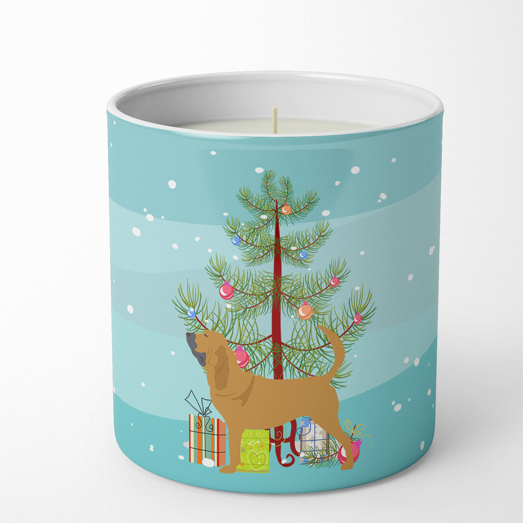 Bloodhound Merry Christmas Tree 10 oz Decorative Soy Candle Image 1