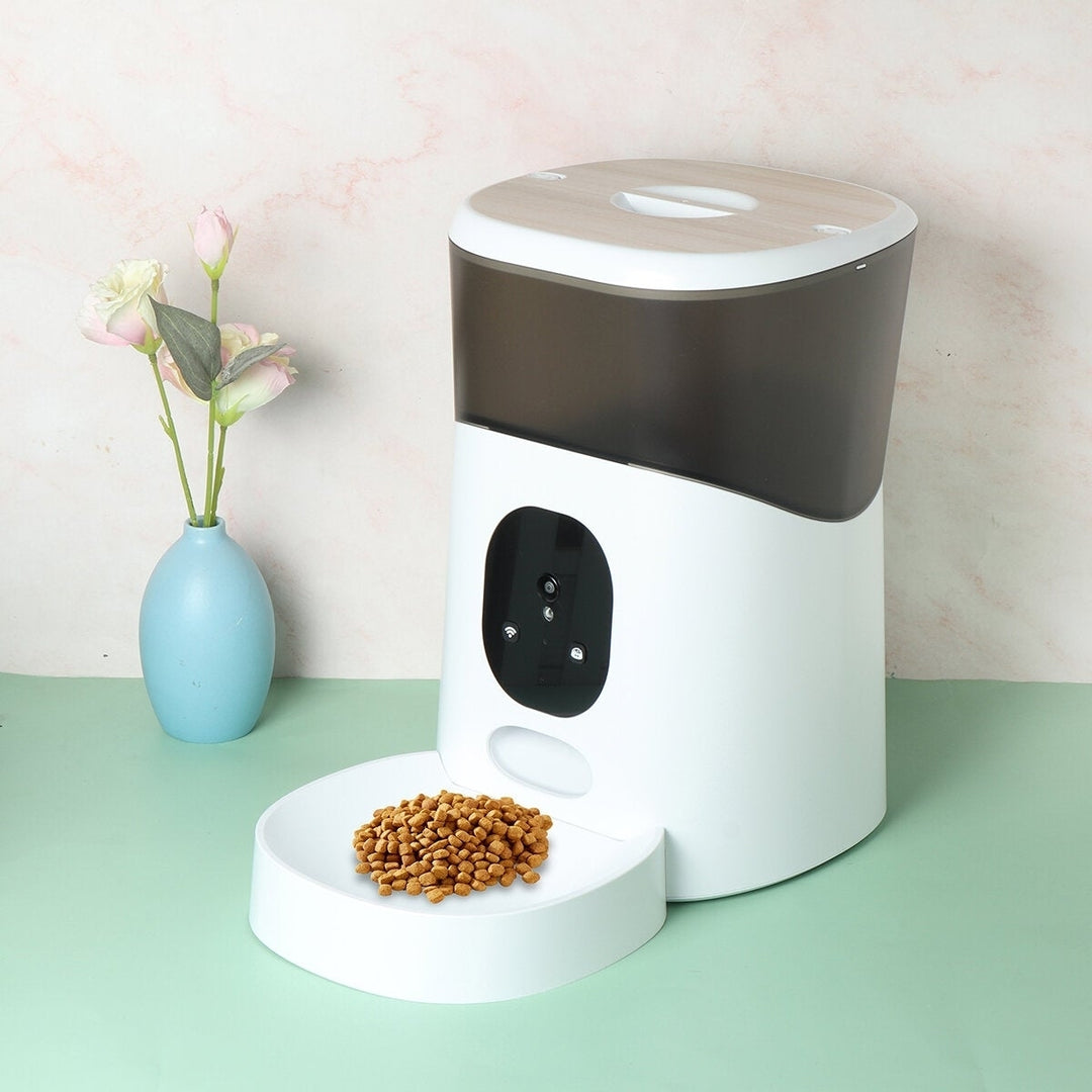 5L Pet Feeder Wi-Fi Remote Control Voice Control Cat Dog Feeder with Dual Power Design Image 8