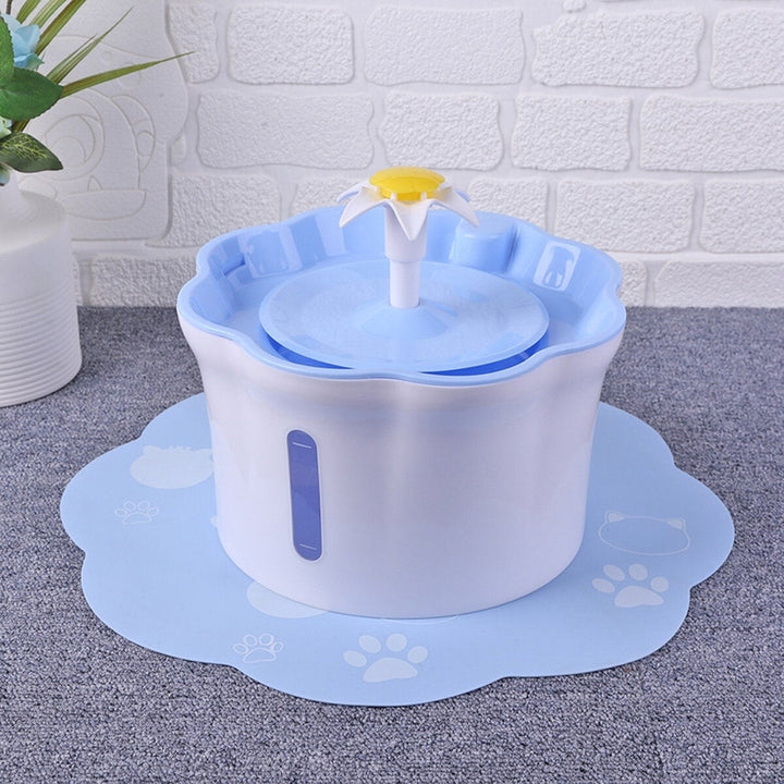 Pet Drinking Fountain 2.6L DC5V USB Charging Lily Shape Image 4