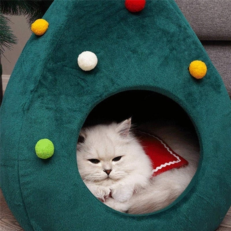 Christmas Tree Cat Litter Kennel Winter Warm Pet Nest Winter Cat House Pet Supplies Pet Bed Image 3