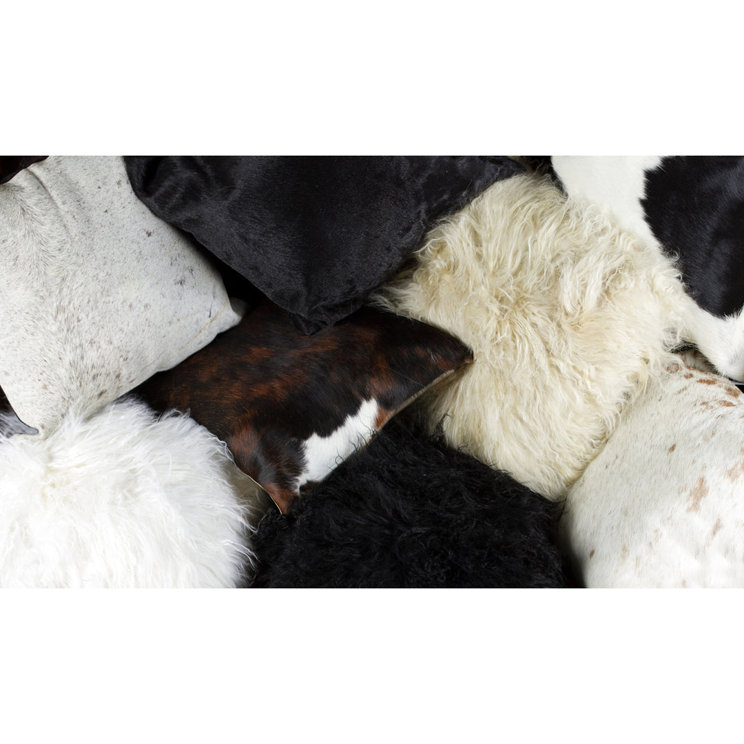Natural   Zealand Sheepskin Pillow  2-Piece  Black Image 3