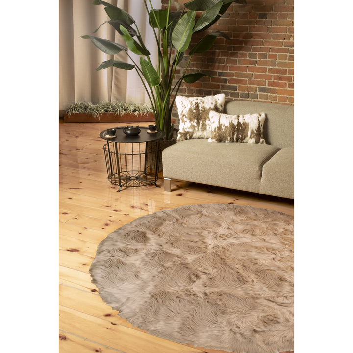 Luxe Arlington Faux Sheepskin Rug Taupe 6 Inch Round Circular Image 3