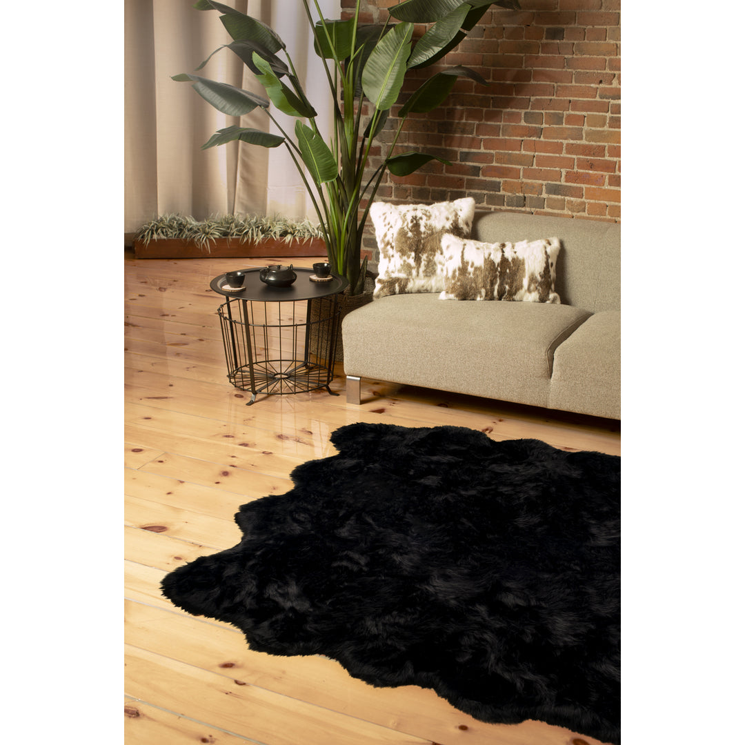 Luxe Gordon Faux Sheepskin Octo Rug 6x6 Natural 1 Inch Thick Image 12