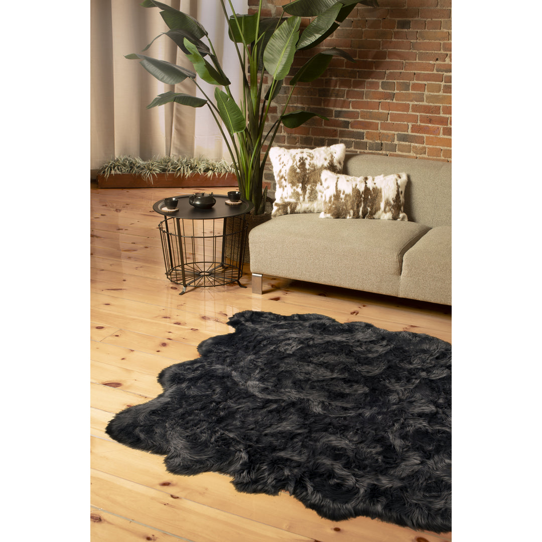 Luxe Gordon Faux Sheepskin Octo Rug 6x6 Natural Ivory 2 Inch Thick Image 9