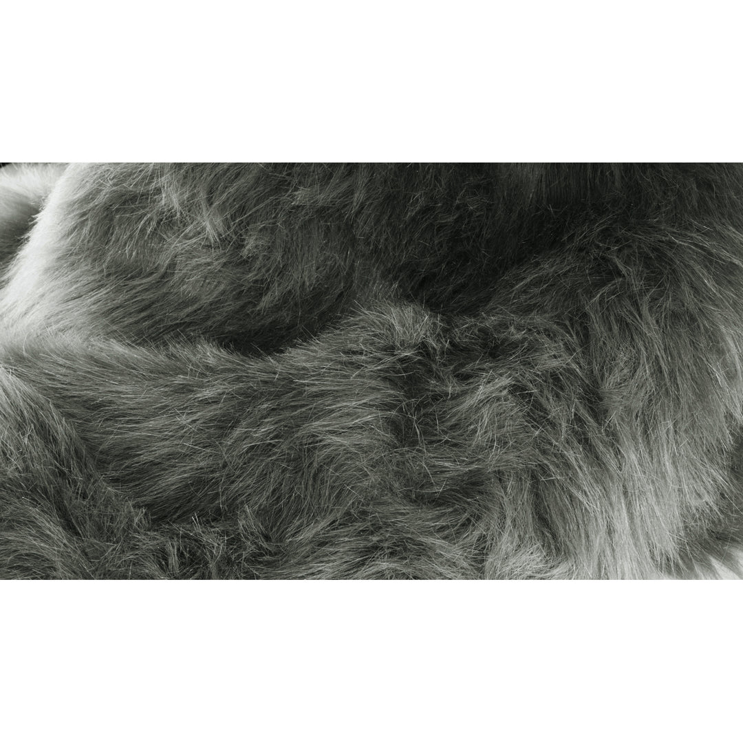 Luxe Gordon Faux Sheepskin Quattro Rug 4x6 100% Natural faux Image 8