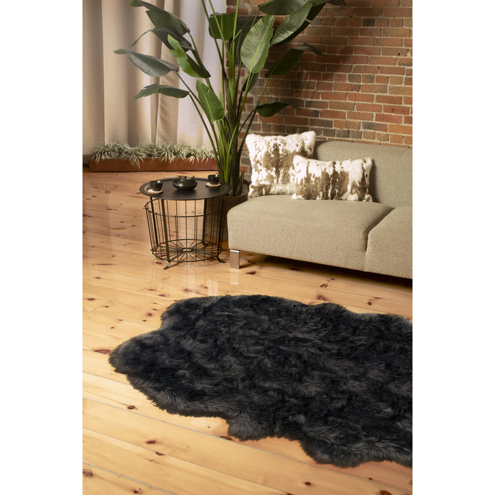 Luxe Gordon Faux Sheepskin Quattro Rug 4x6 100% Natural faux Image 9