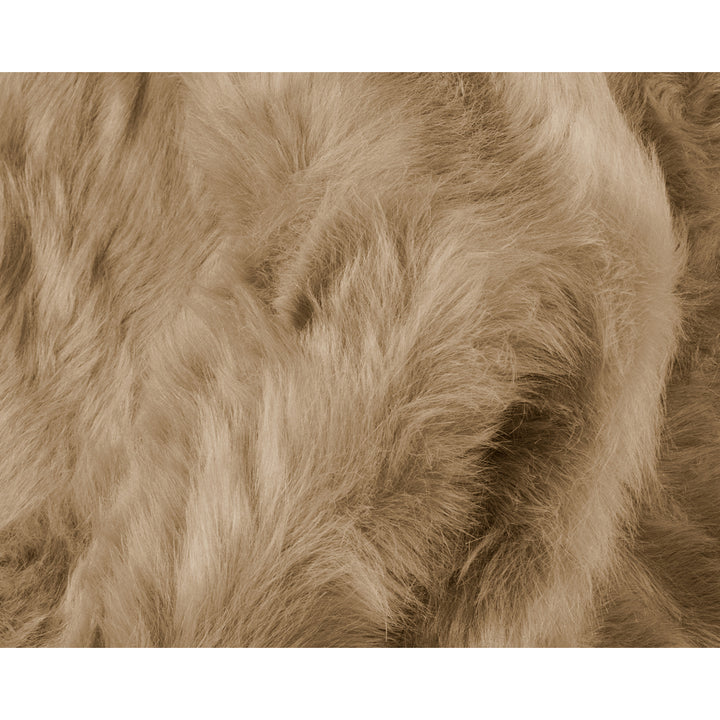 Luxe Gordon Faux Sheepskin Quattro Rug 4x6 100% Natural faux Image 11